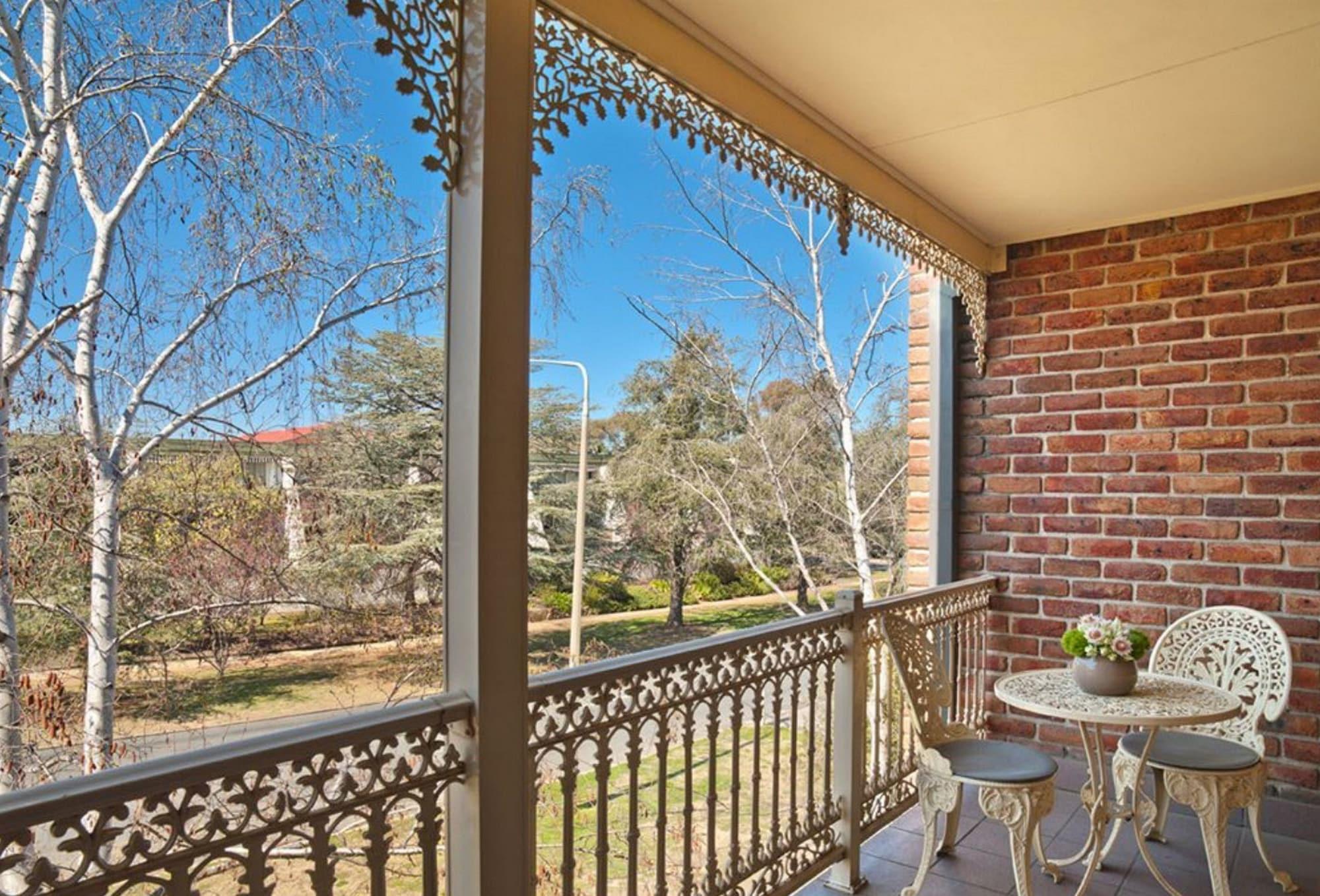 Adina Serviced Apartments Canberra Kingston エクステリア 写真