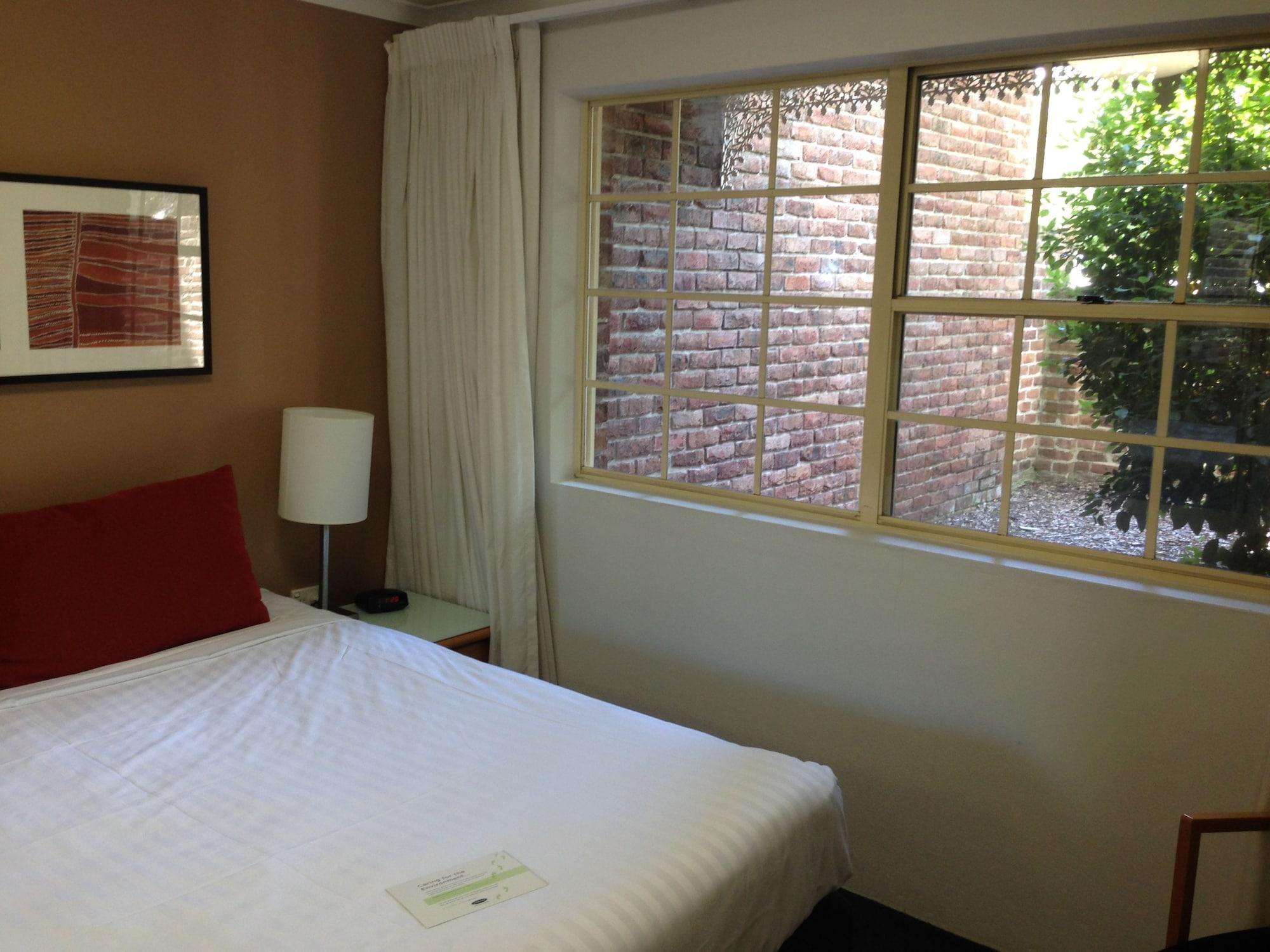 Adina Serviced Apartments Canberra Kingston エクステリア 写真