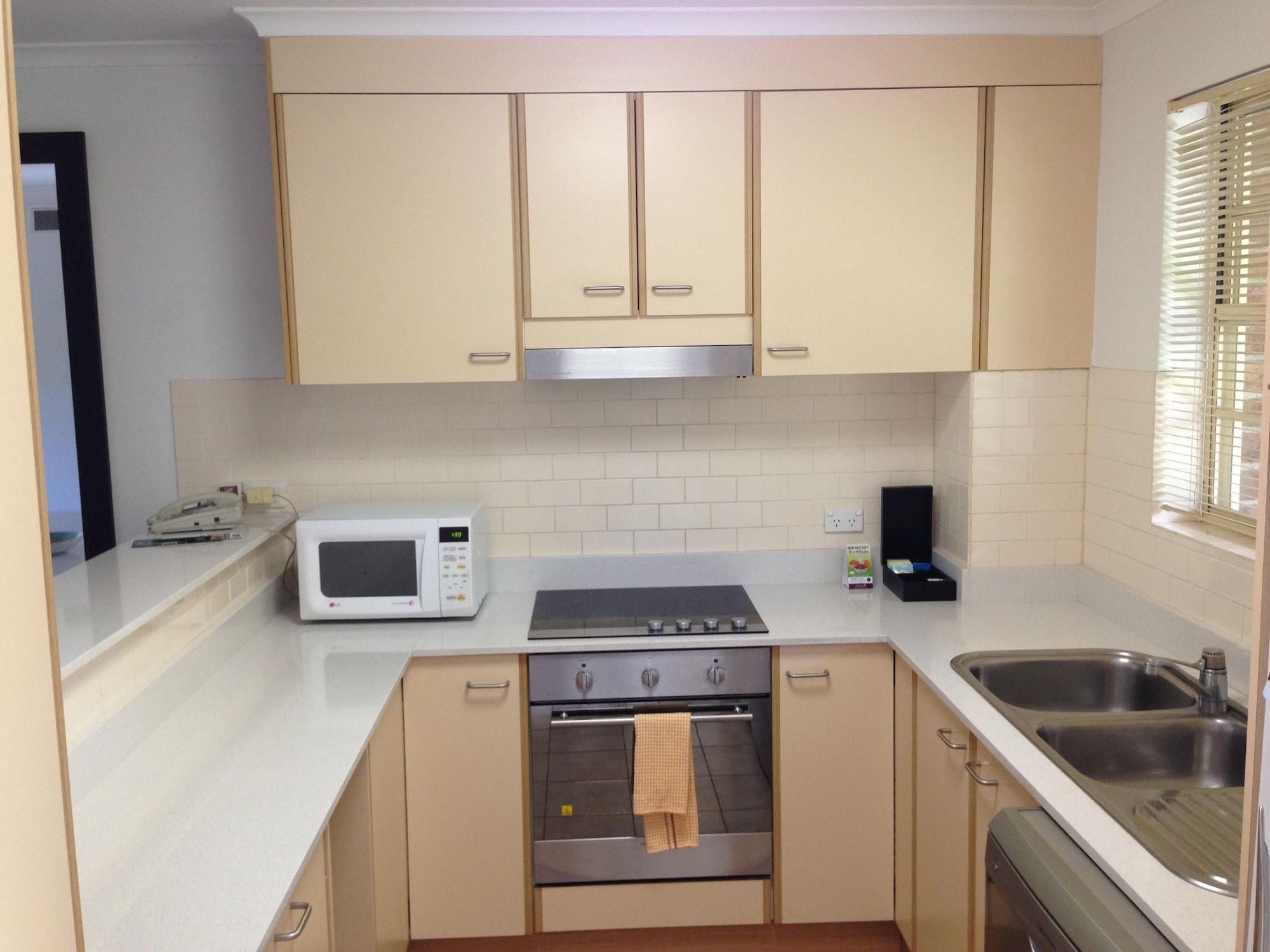 Adina Serviced Apartments Canberra Kingston エクステリア 写真