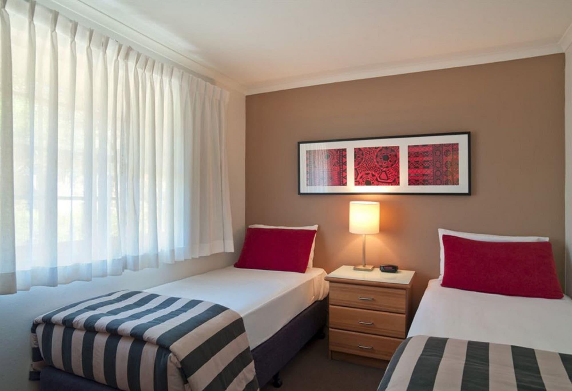 Adina Serviced Apartments Canberra Kingston エクステリア 写真