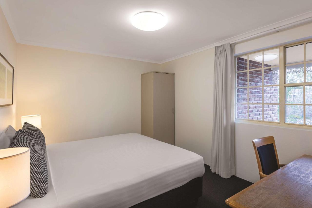 Adina Serviced Apartments Canberra Kingston エクステリア 写真